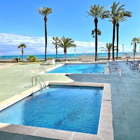 Apartamento ApartBeach MARINA PLAYA Climatizado Piscina y Parking Cambrils Exterior foto